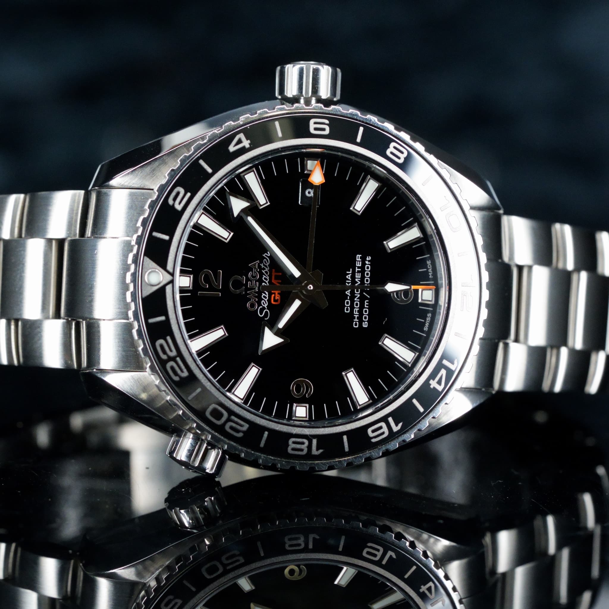 Omega Seamaster Planet Ocean (Ref. 232.30.44.22.01.001) — photo 3