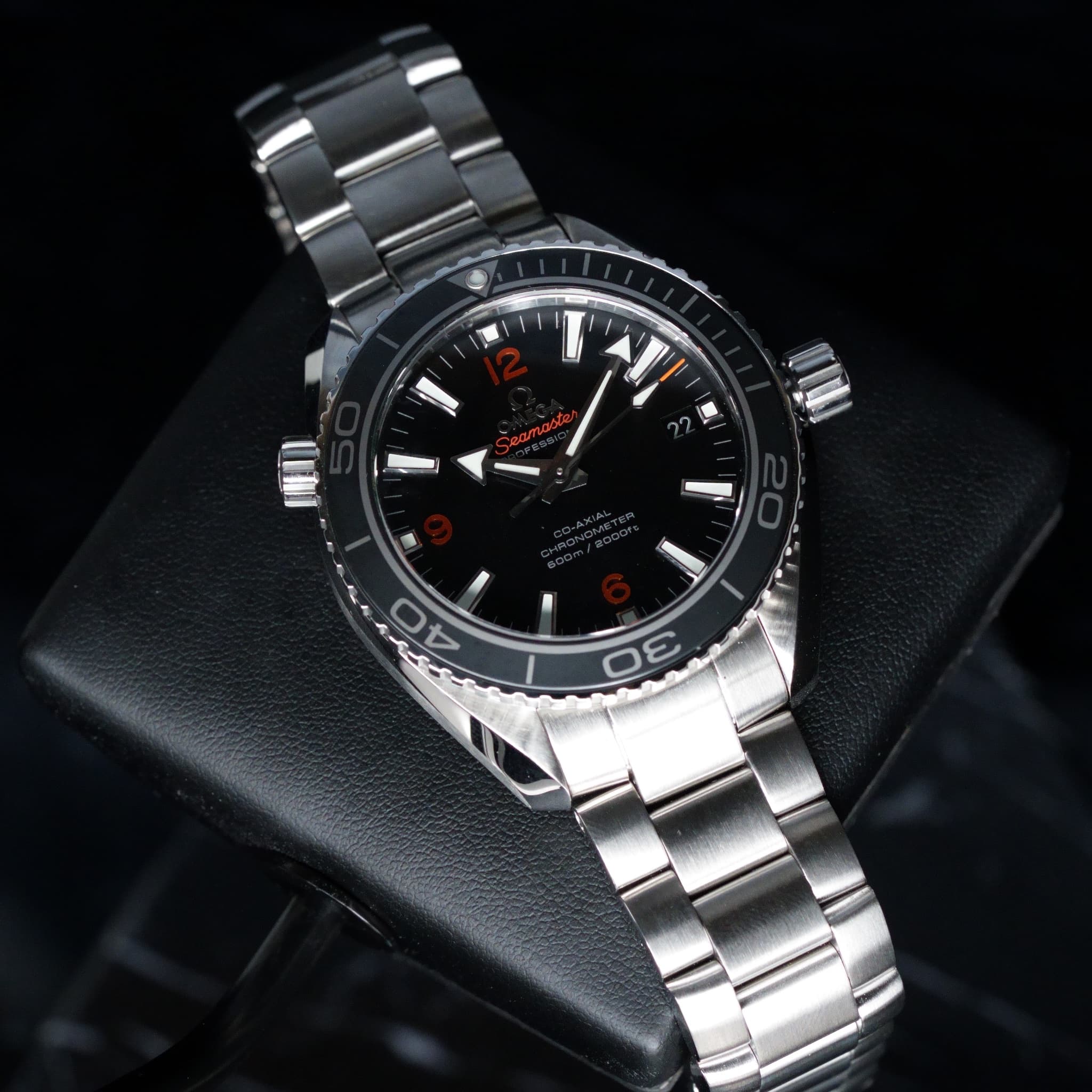 Omega Seamaster Planet Ocean (Ref. 232.30.42.21.01.003) — photo 8