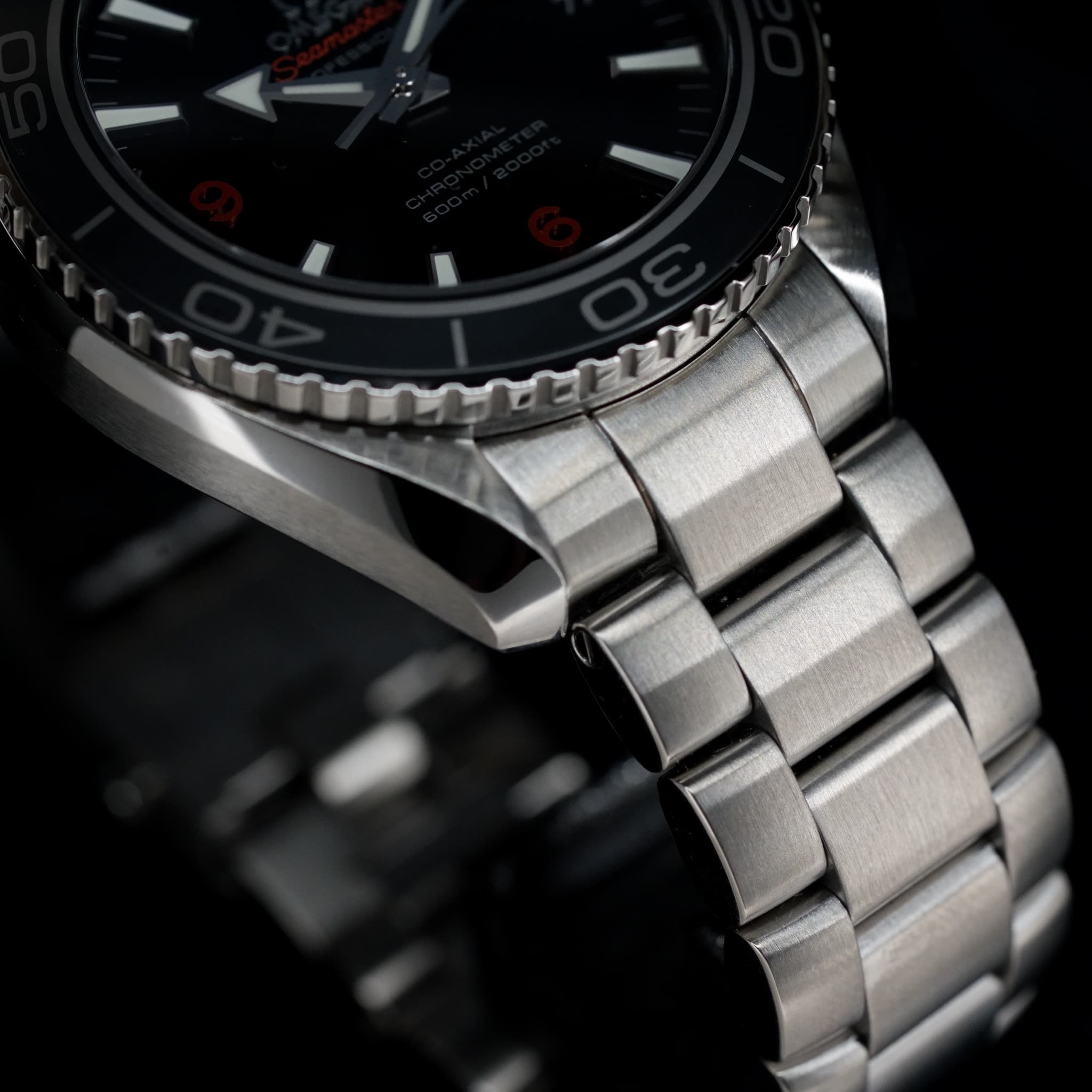 Omega Seamaster Planet Ocean (Ref. 232.30.42.21.01.003) — photo 9