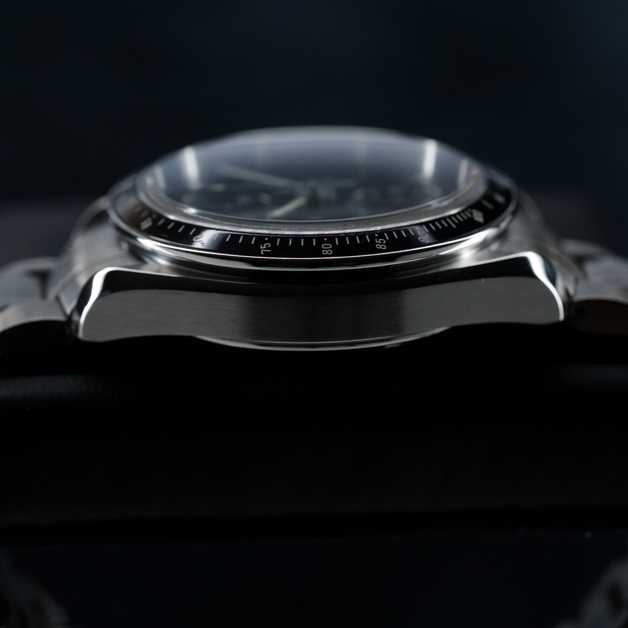 Omega Speedmaster (Non-Moonwatch) (Ref. 3210.50.00) — photo 5