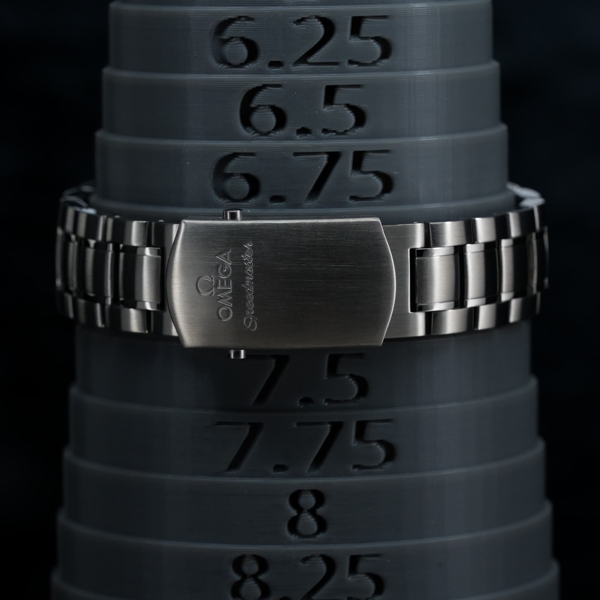 Omega Speedmaster (Non-Moonwatch) (Ref. 3210.50.00) — photo 9
