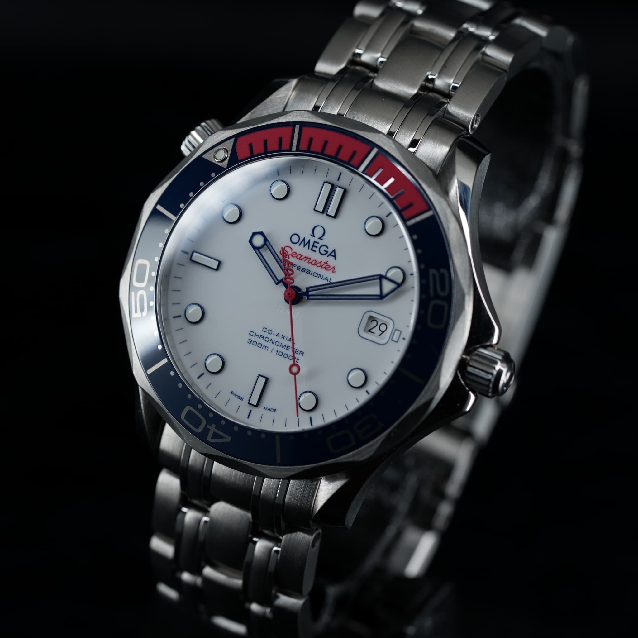 Omega Seamaster Diver 300M (Ref. 212.32.41.20.04.001) — photo 11