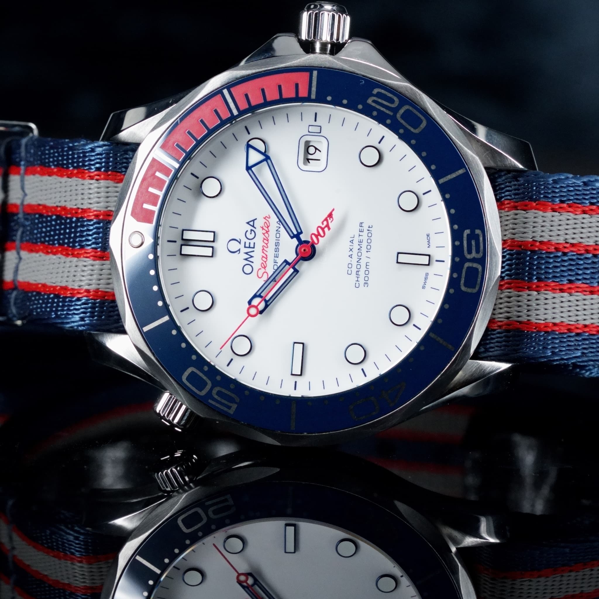 Omega Seamaster Diver 300M (Ref. 212.32.41.20.04.001) — photo 9