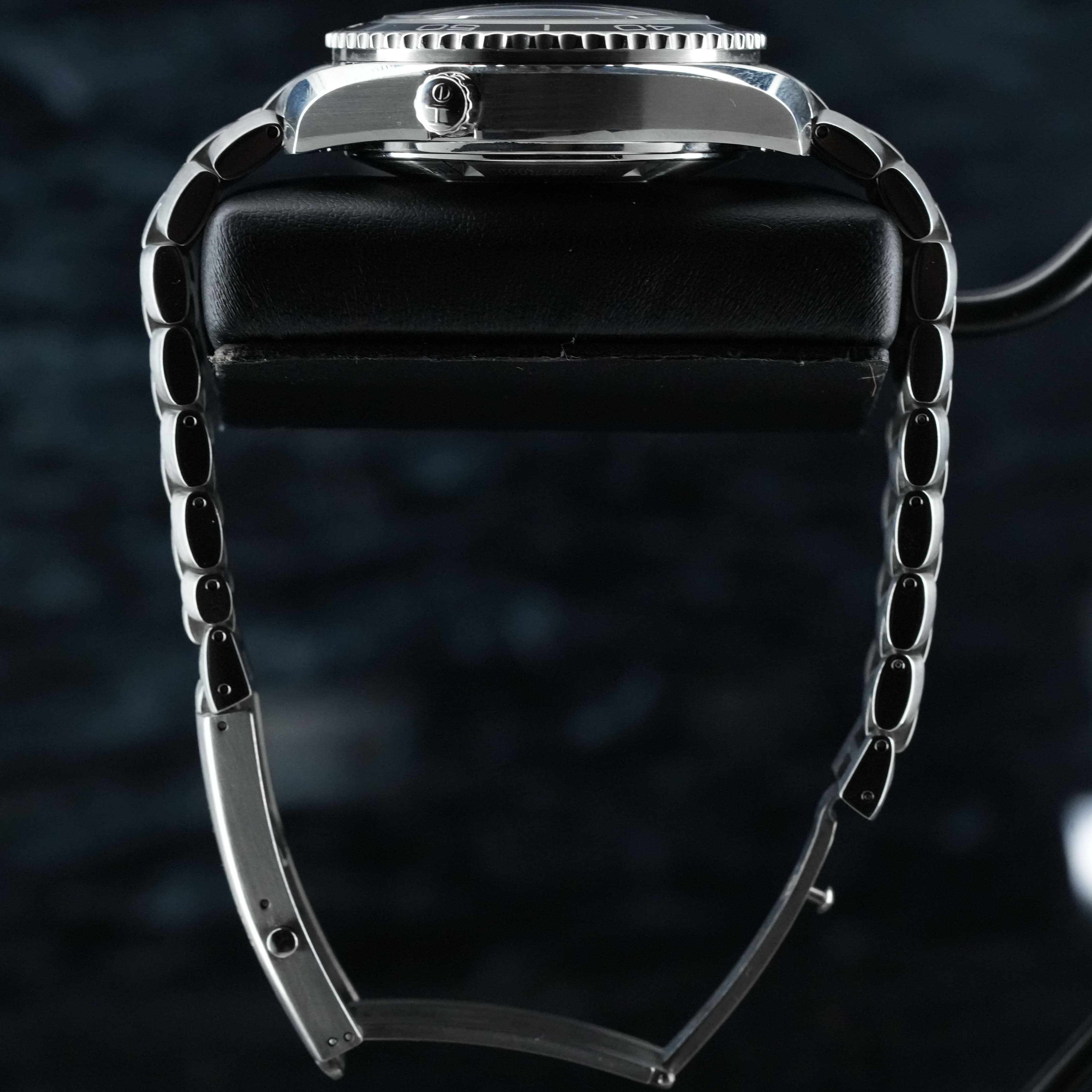 Omega Seamaster Planet Ocean (Ref. 2210.51.00) — photo 7