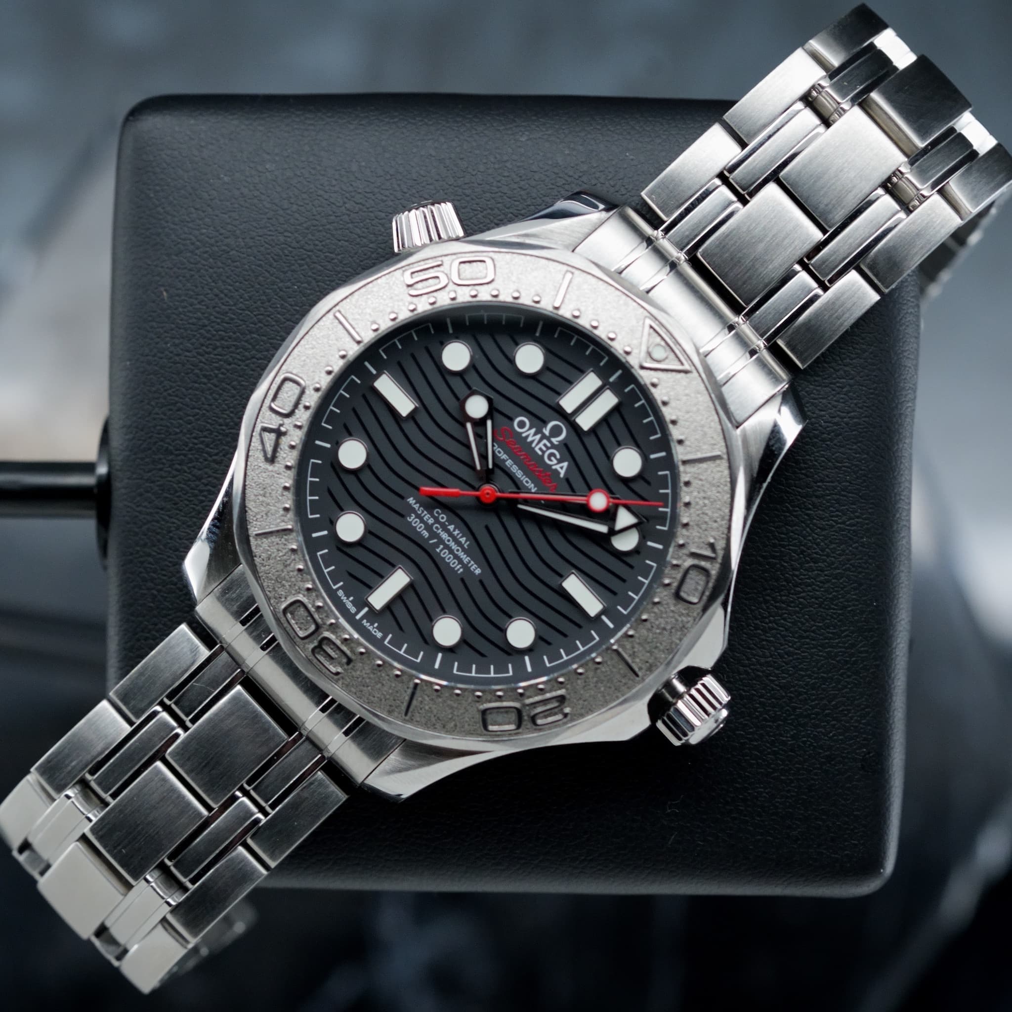 Omega Seamaster Diver 300M (Ref. 210.30.42.20.01.002) — photo 8