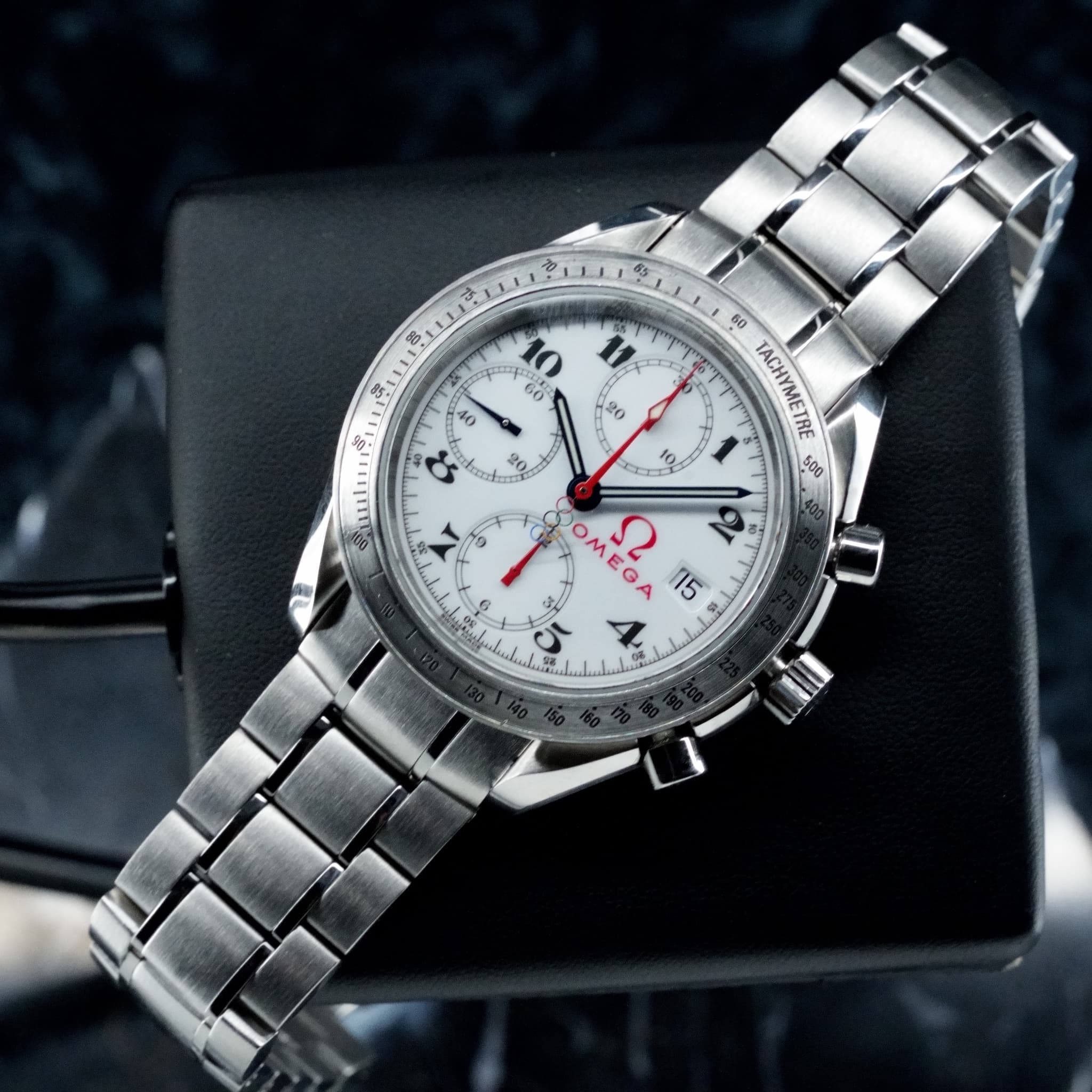 Omega Speedmaster (Non-Moonwatch) (Ref. 323.10.40.40.04.001) — photo 5